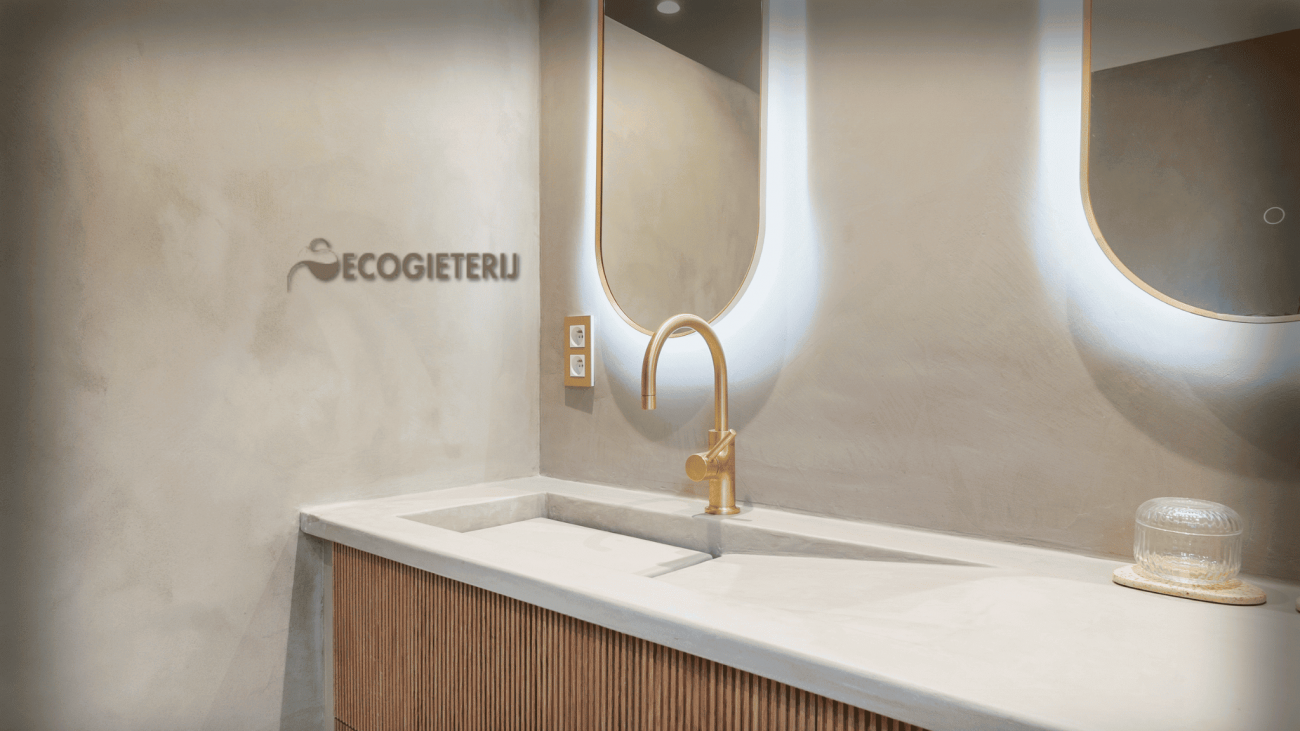 Microcement badkamer meubel EN VOLLEDIGE BADKAMER betoncire